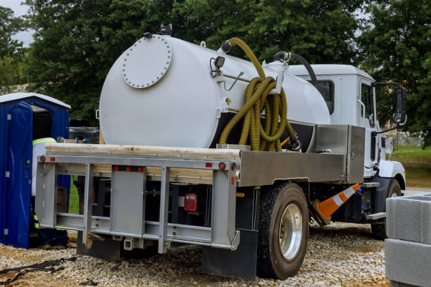 Best Portable restroom trailer rental  in Bellmead, TX